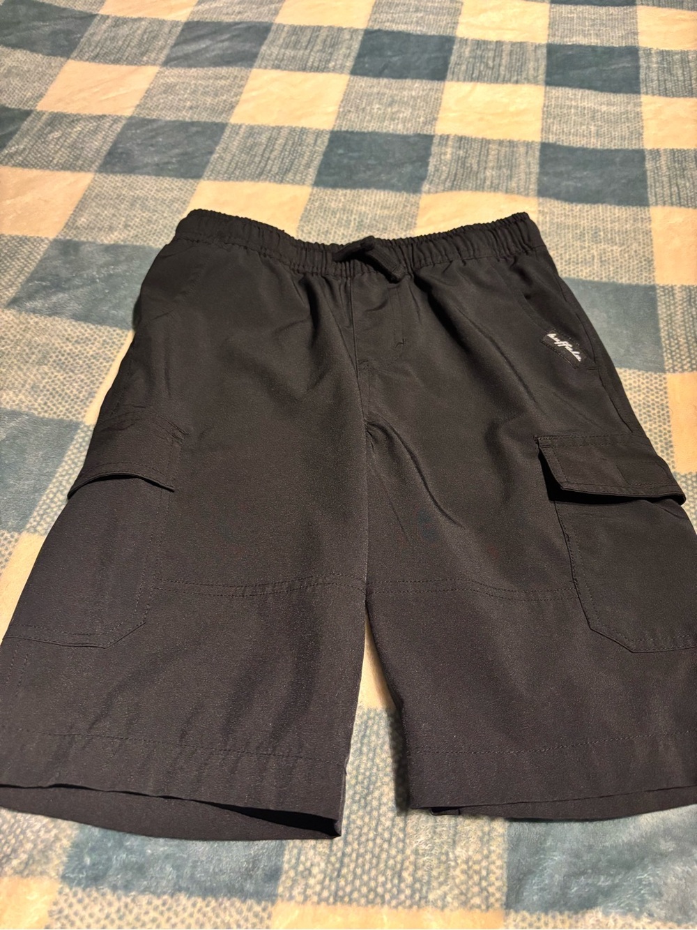 Boys 10/12 black cargo shorts.
